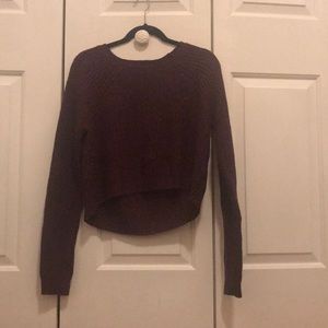 Burgundy cropped sweater with high low hemline